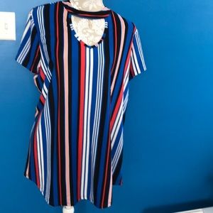 Long, short sleeve top never worn